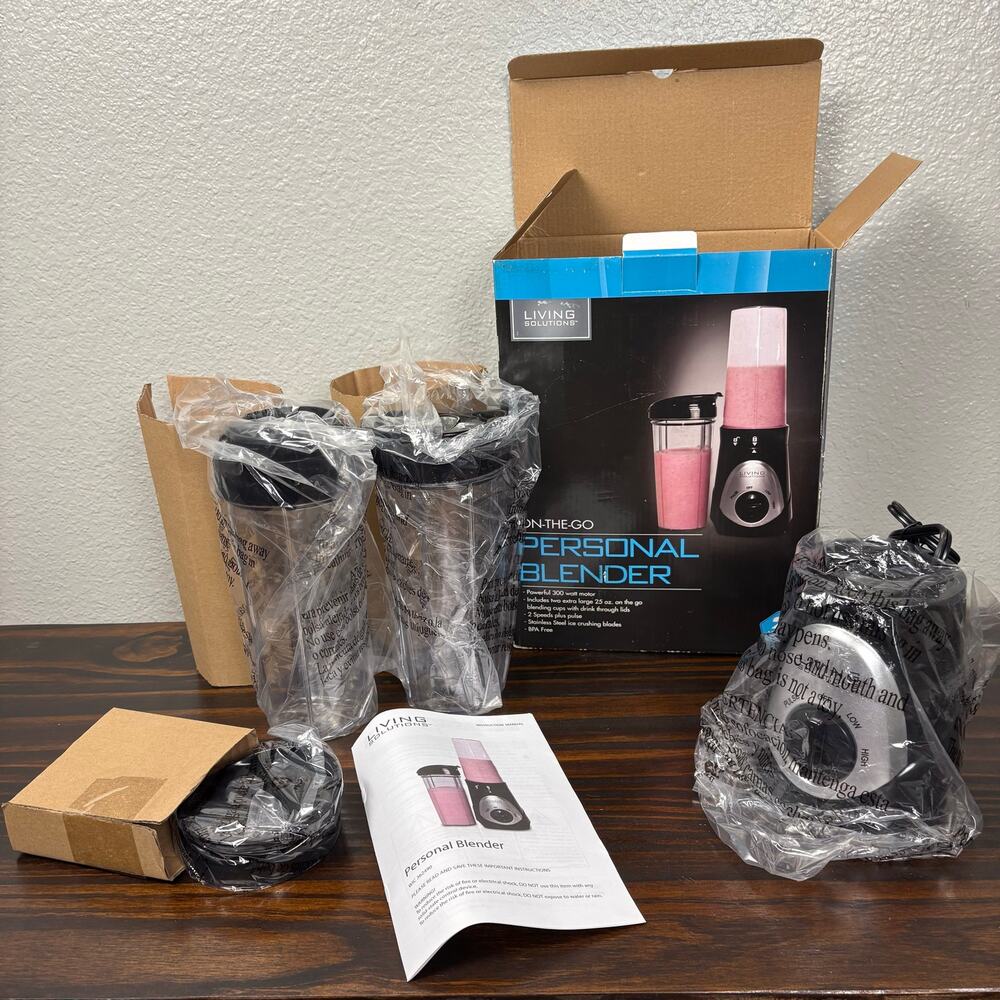 New Open Box - On the Go Personal Blender - Smoothie Shake Blended Drinks Maker